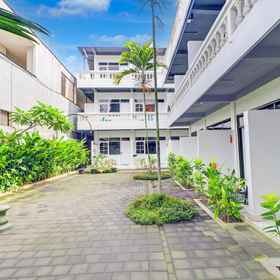 Exterior / Building 1 Collection O Legian Near Legian Beach, Kuta Hotels