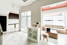 大廳 Griya Banyuanyar Syariah Near Graha Saba Buana Mitra RedDoorz