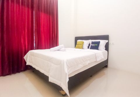 Bilik Tidur Urbanview Hotel Trisna Tulungagung