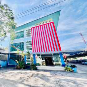 Exterior / Building 1 Veerakit Grand Hotel, Hotel Nikhom Song Khro