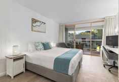 Bedroom 3 Charlesworth Bay Beach Resort