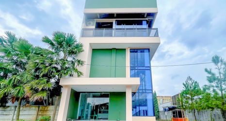 外観 2 RedDoorz Premium @ Hotel Riyadi Syariah