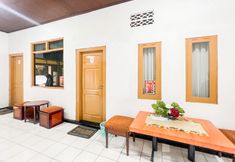 Common Space 4 RedDoorz Syariah Near Agrowisata Tambi Dieng