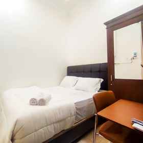 Bedroom 1 Griya Poerwoto Syariah near Pasar Klewer Solo RedPartner, Grumbul Sawit Jetis Hotels