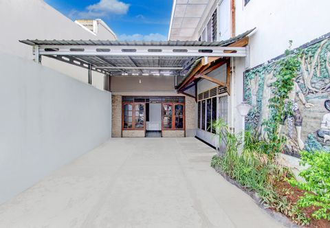 外部的 Hotel O Ump Near Alun-Alun Formerly Penginapan 88