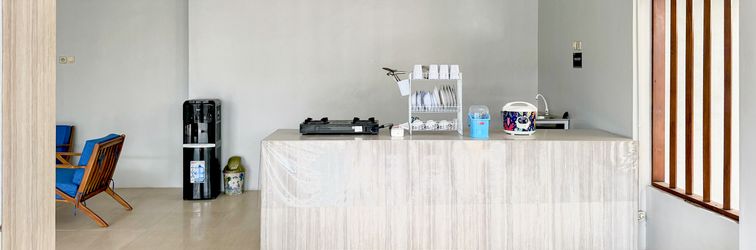 大廳 RedDoorz Syariah Near Maguwoharjo Yogyakarta