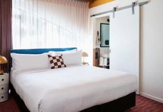 침실 4 Laneways by Ovolo