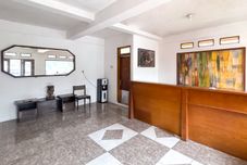 Lobi RedDoorz @ Argapuri Resort Gambung