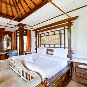 Bedroom 1 RedDoorz @ Garden Suly Villa Peliatan Ubud, Vihara Amurva Bhumi Blahbatuh Hotels