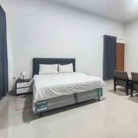 Bedroom1Roemah Ciremay RedPartner,Cibadak飯店