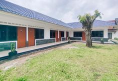 Exterior 5 Roemah Ciremay RedPartner