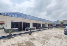 Exterior 7 Roemah Ciremay RedPartner