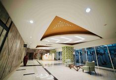 Lobby 5 Apartemen Grand Kamala Lagoon by The Nest