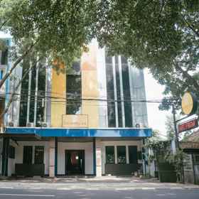 Exterior / Building 1 Cihampelas Hotel 1, Dr. Hasan Sadikin Bandung Hospital Hotels