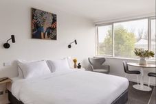 寝室 MAC St Kilda Blessington St by Melbourne Apartment Collection