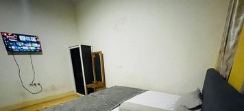 ロビー 4 Cailendra