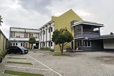 ロビー RR-2 Syariah Hotel SLG