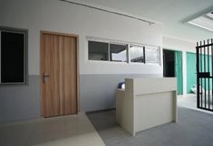 Lobby 7 Griya Safitri Syariah