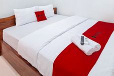 ห้องนอน RedDoorz Syariah Near Alun-Alun Kudus