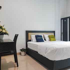 Bedroom 1 Urbanview Hotel Syariah near RSIA Annisa Jelutung Jambi, Mts Jauharul Islam Penyengat Olak Hotels