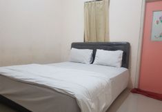 Bedroom 7 OYO 94580 Peaceful Residence