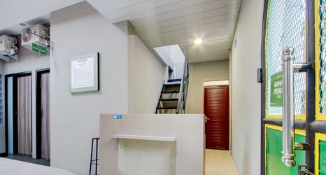 ロビー 2 Hotel O Yogyakarta near Jalan Malioboro formerly Malio Inn