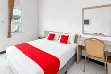 Bedroom RedDoorz near Situ Cileunca Pangalengan