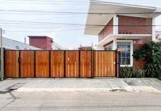 ภายนอกอาคาร 6 RedDoorz Syariah @ Jl Veteran Kediri