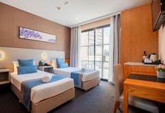 Bedroom 2 YEHS Hotel Sydney QVB