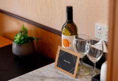 Accommodation Services 3 YEHS Hotel Sydney QVB