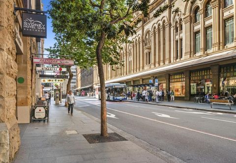 Exterior YEHS Hotel Sydney QVB