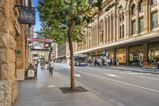 Exterior YEHS Hotel Sydney QVB