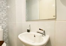 In-room Bathroom 7 Compact Modern Studio at Tokyo Riverside PIK 2 Apartment By Travelio