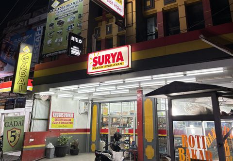 Exterior OYO 94638 Surya Residence 2