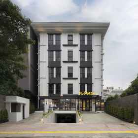 Exterior / Building 1 ROOMS INC Sudirman – Jakarta, South Jakarta Hotels