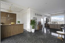 Lobby Dalat Roof Hotel