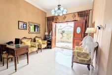 Lobby Surabaya Homey Dharmahusada (Syariah)