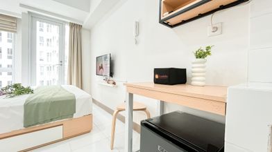 卧室 4 Enjoy Living and Good Studio at Tokyo Riverside PIK 2 Apartment By Travelio