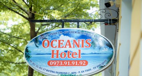 Bên ngoài 2 Oceanis Hotel