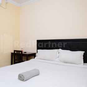 Bedroom 1 Mas Klimis Guesthouse Pakuwon Mall Mitra RedDoorz, Hotel Tegalrejo