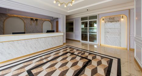 Lobby 2 THE MOMENT HOTEL