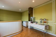 Quầy bar, cafe và phòng lounge THE MOMENT HOTEL