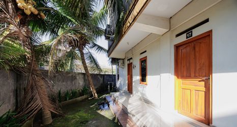 Exterior 2 Soka Asri Guest House near Bali Zoo RedPartner