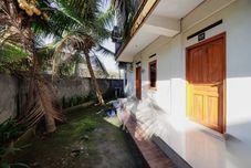 Exterior Soka Asri Guest House near Bali Zoo RedPartner