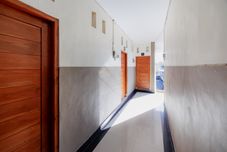 Lobby Soka Asri Guest House near Bali Zoo RedPartner