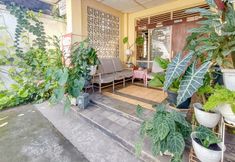 Lobby 3 WILUDJENG Guest House near Alun Alun Sragen Mitra RedDoorz