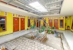 Common Space 2 WILUDJENG Guest House near Alun Alun Sragen Mitra RedDoorz