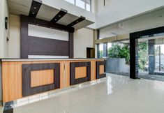 公共空间 5 Townhouse Oak Pekanbaru near Mall Pekanbaru formerly Hotel Grand Sahara