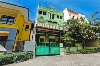 Exterior 4 OYO 94665 Movil Homestay Syariah