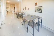 Lain-lain OYO 94669 Hotel Puri Inn Panakkukang Makassar